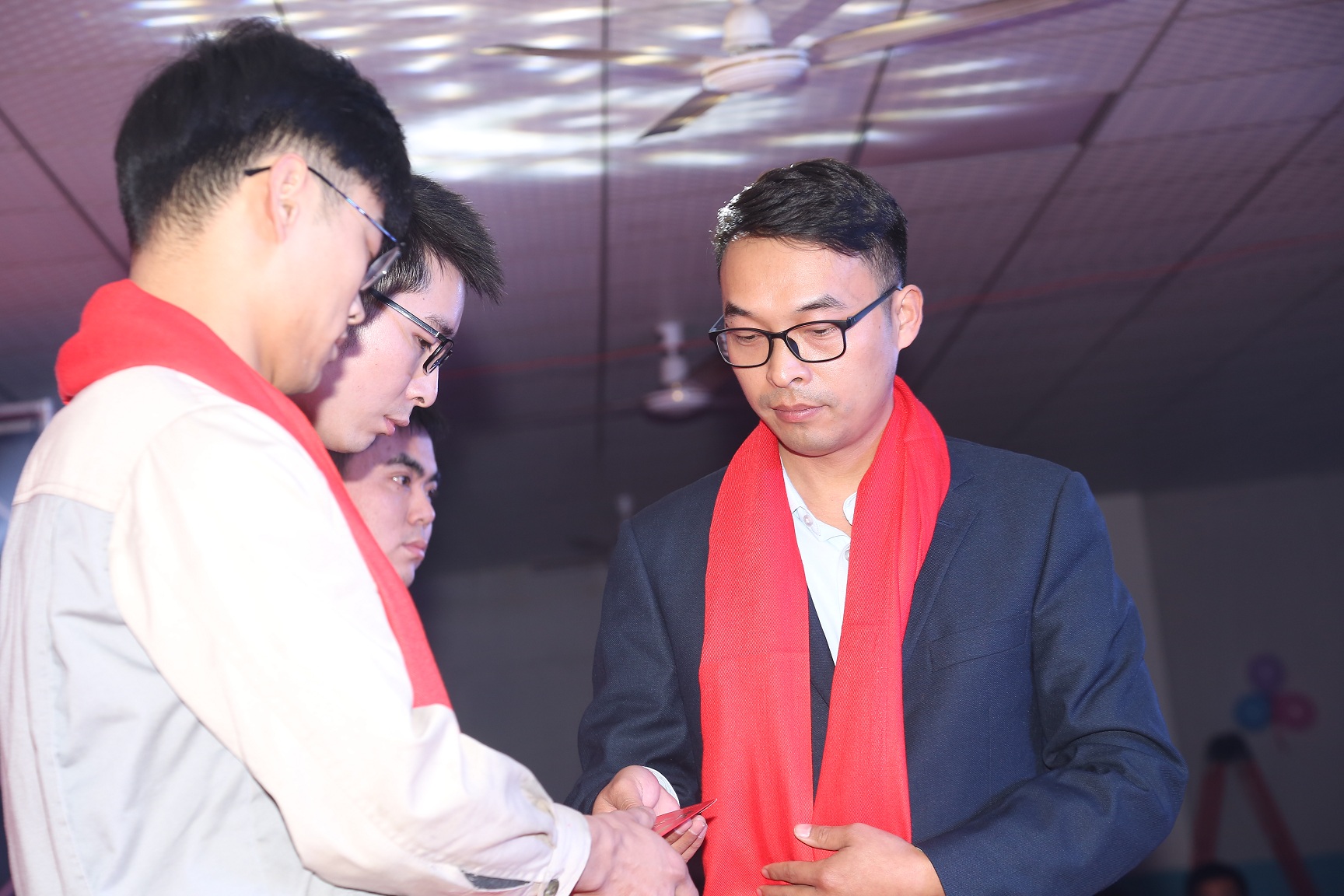 hahabet星辰大海官方网站-妄想从这里起头