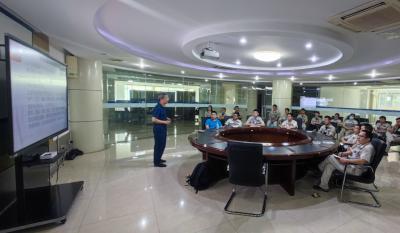 意识安全  走进安全——岳阳hahabet星辰大海2022年《安全出产法》与企业安全治理培训